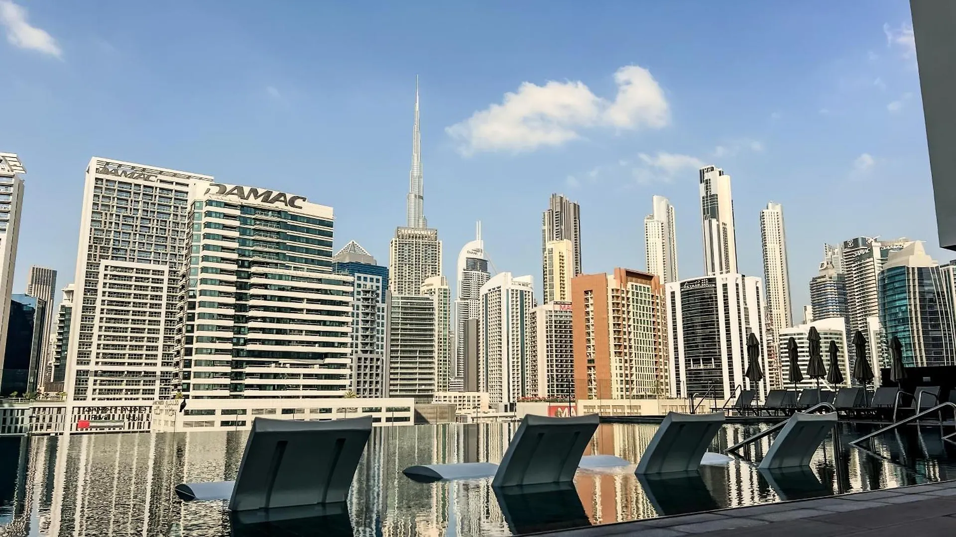 Brand New Luxury 2-Bedroom Apartment With Sofa-Bed location