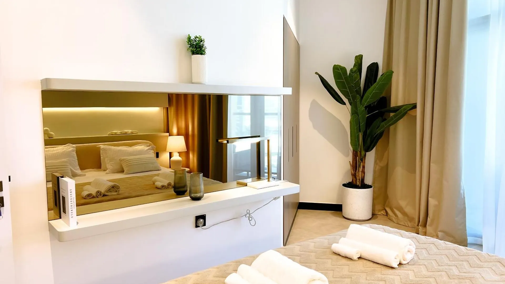 Brand New Luxury 2-Bedroom Apartment With Sofa-Bed Dubai United Arab Emirates