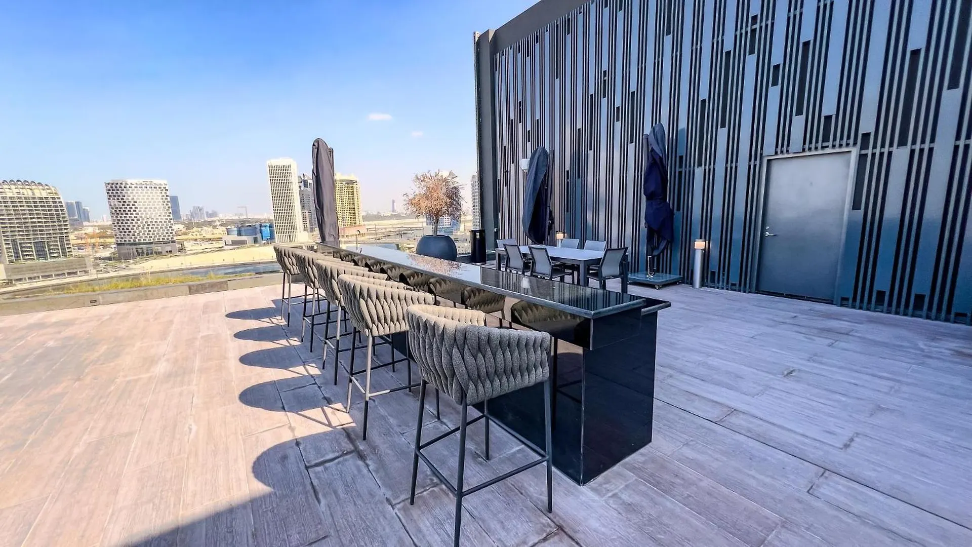 Brand New Luxury 2-Bedroom Apartment With Sofa-Bed Dubai 0*,