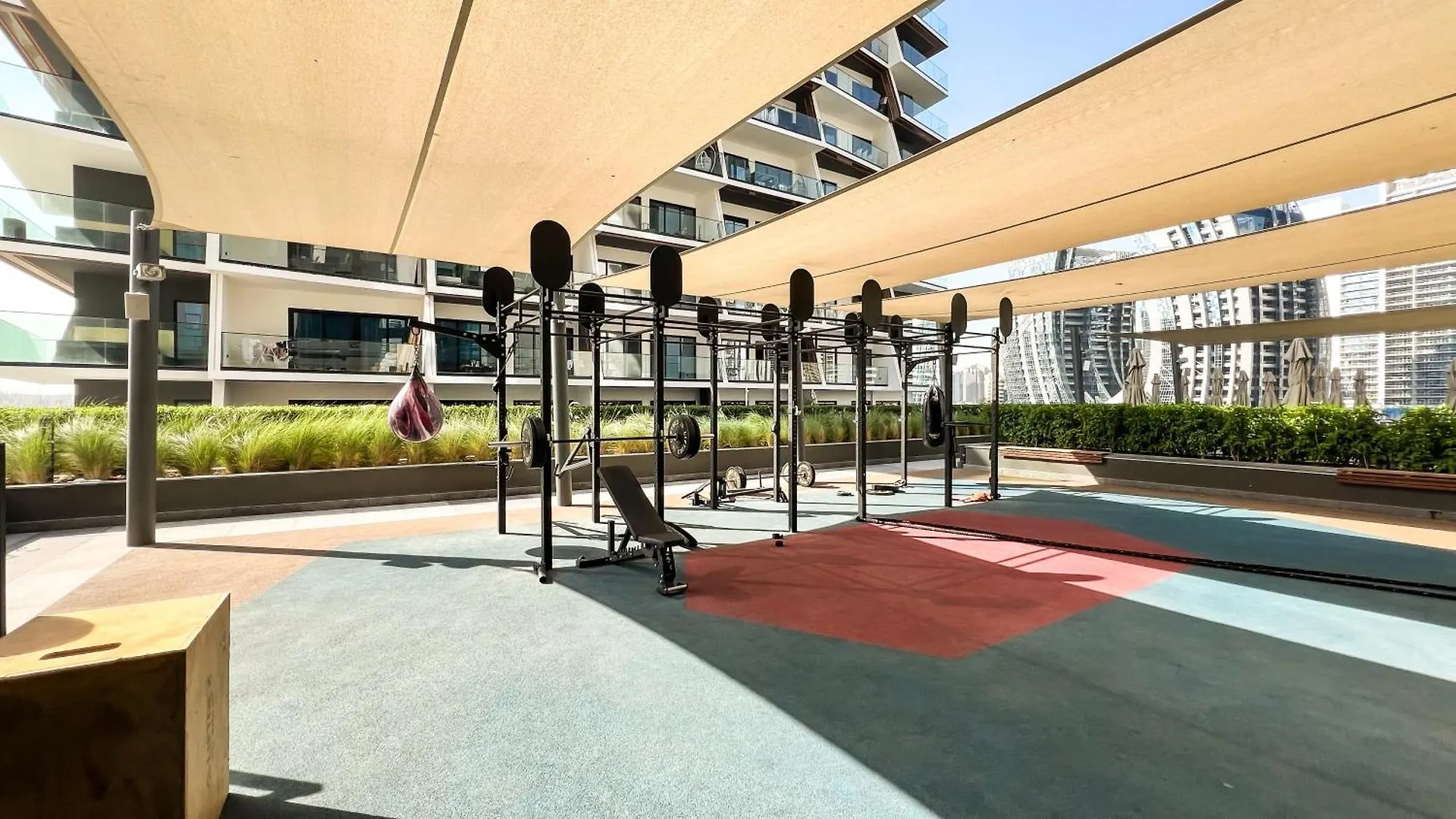 Brand New Luxury 2-Bedroom Apartment With Sofa-Bed Dubai 0*,  United Arab Emirates